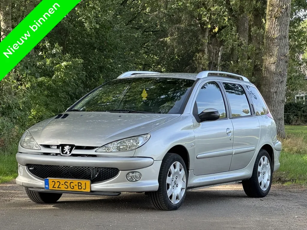Peugeot 206 (2006) — foto 1