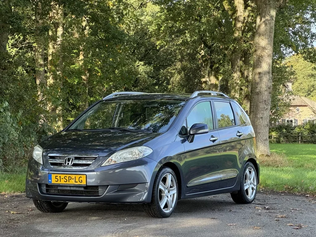Honda FR-V (2006) — foto 1