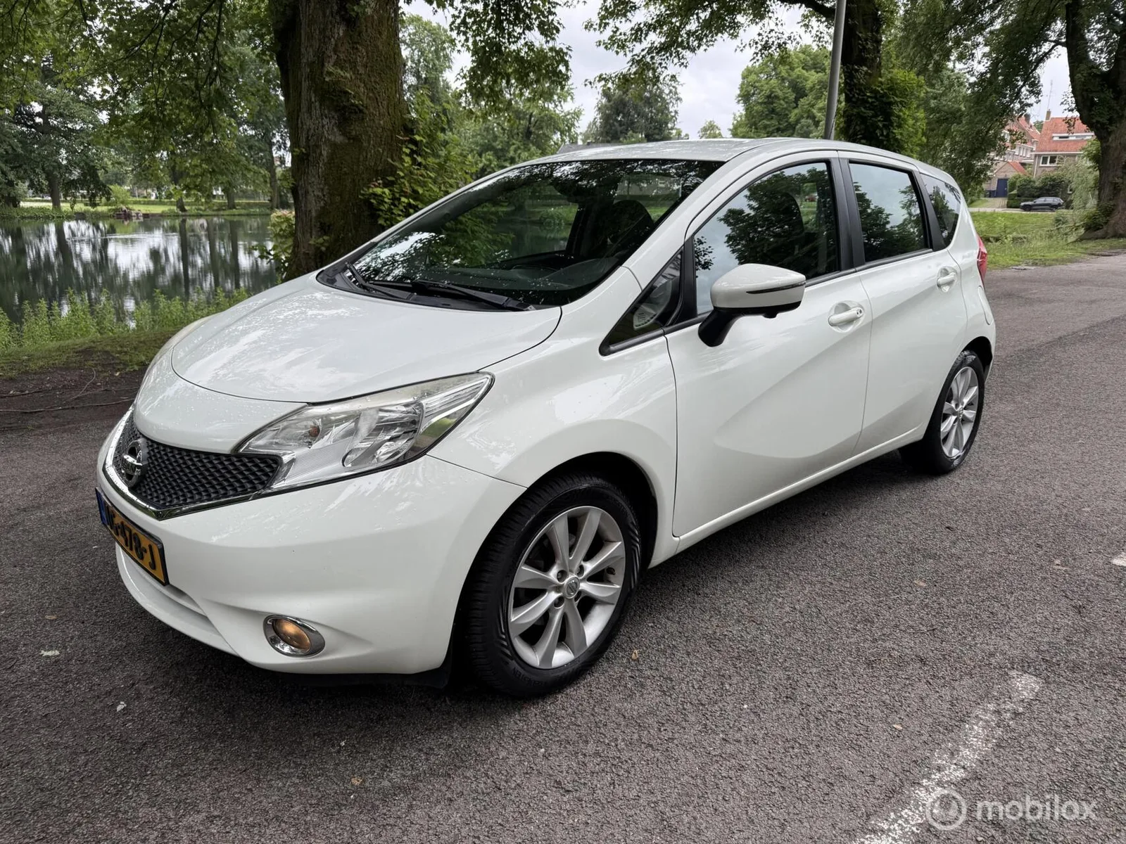 Nissan Note (2015) — foto 1