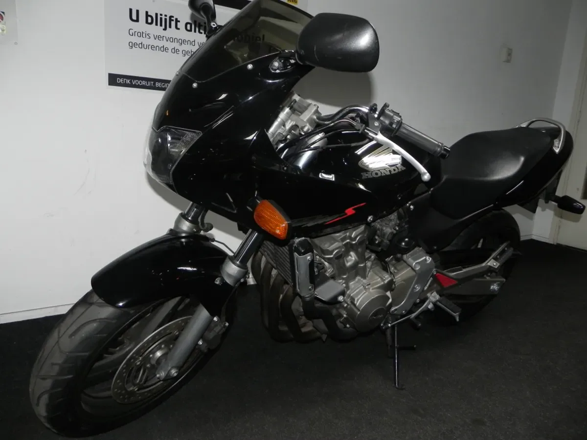 Honda CB 600 S (2001) — foto 1
