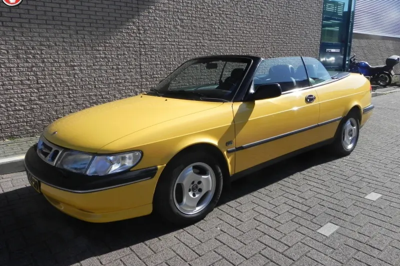 Saab 900 (1997)