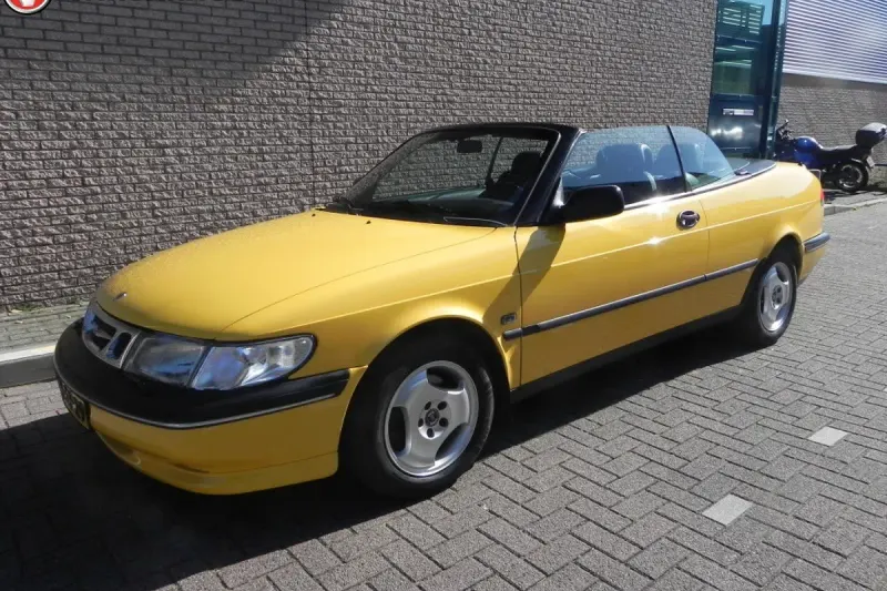 Saab 900 (1997)