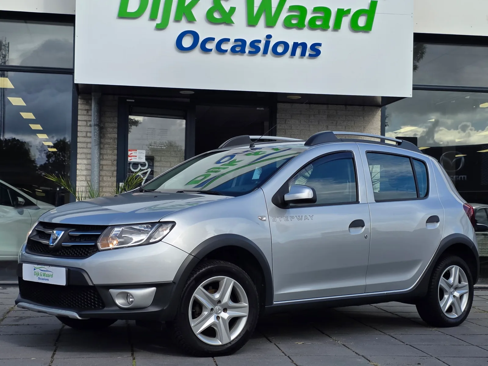 Dacia Sandero (2014) — foto 1