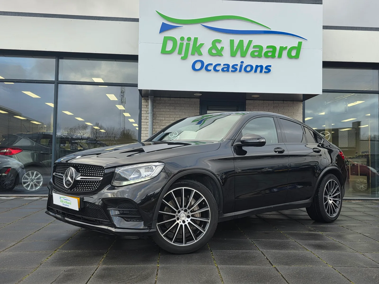 Mercedes-Benz GLC-Klasse (2016) — foto 1