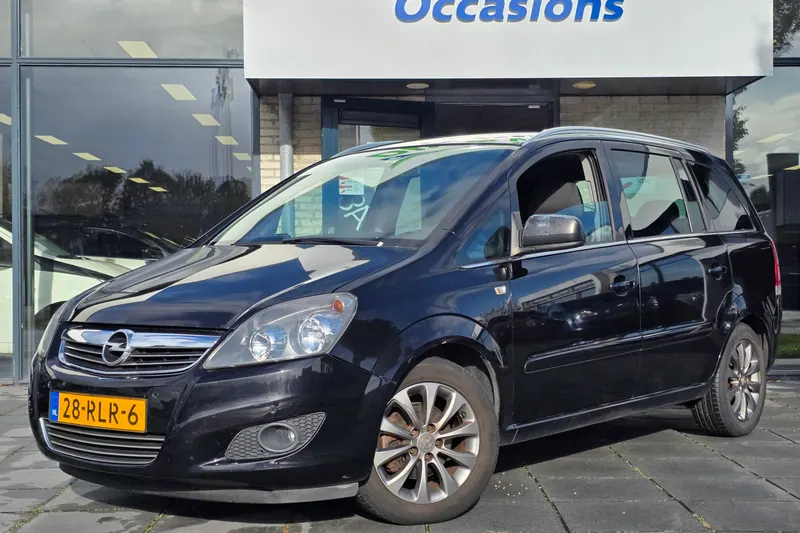 Opel Zafira (2011)
