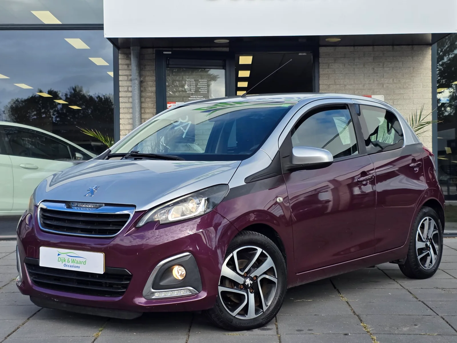 Peugeot 108 (2015) — foto 1