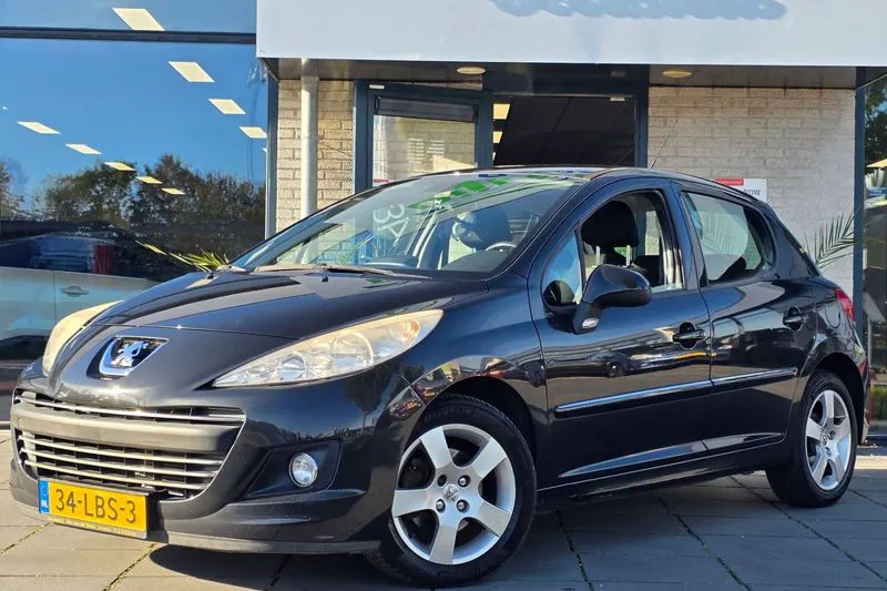 Peugeot 207 (2010)