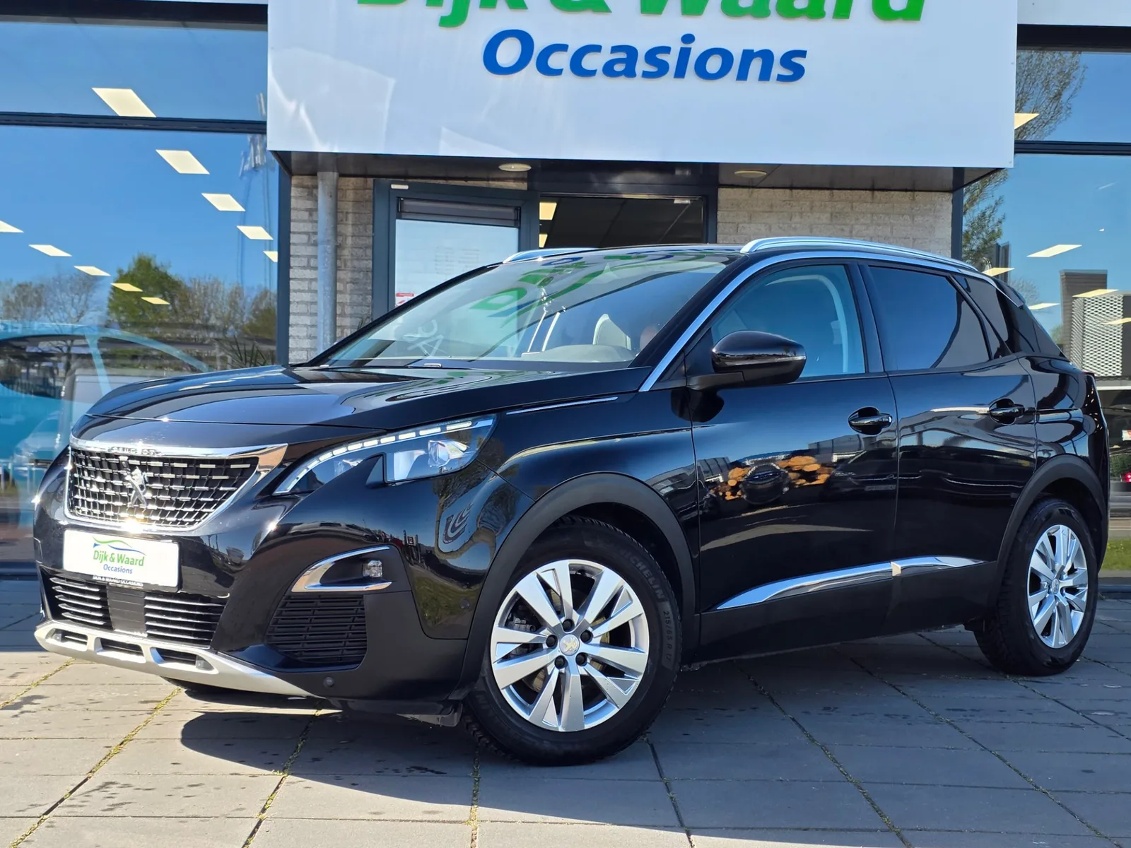 Peugeot 3008 (2019) — foto 1