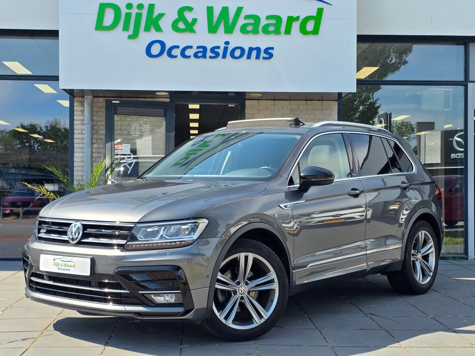 Volkswagen Tiguan (2019) — foto 1