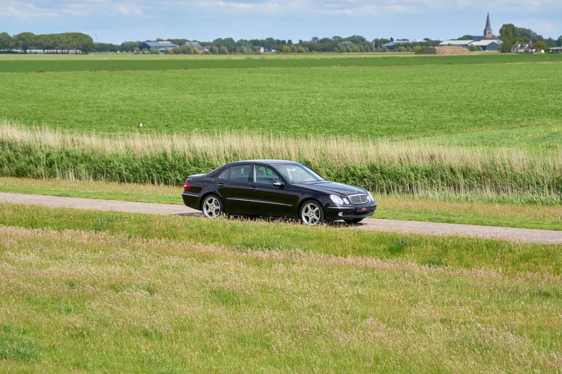 Mercedes-Benz E-Klasse (2002)