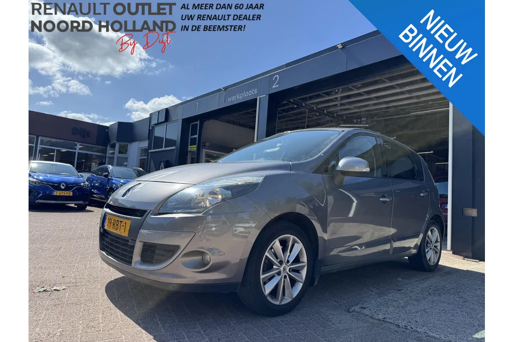 Renault Scénic (2011) — foto 1