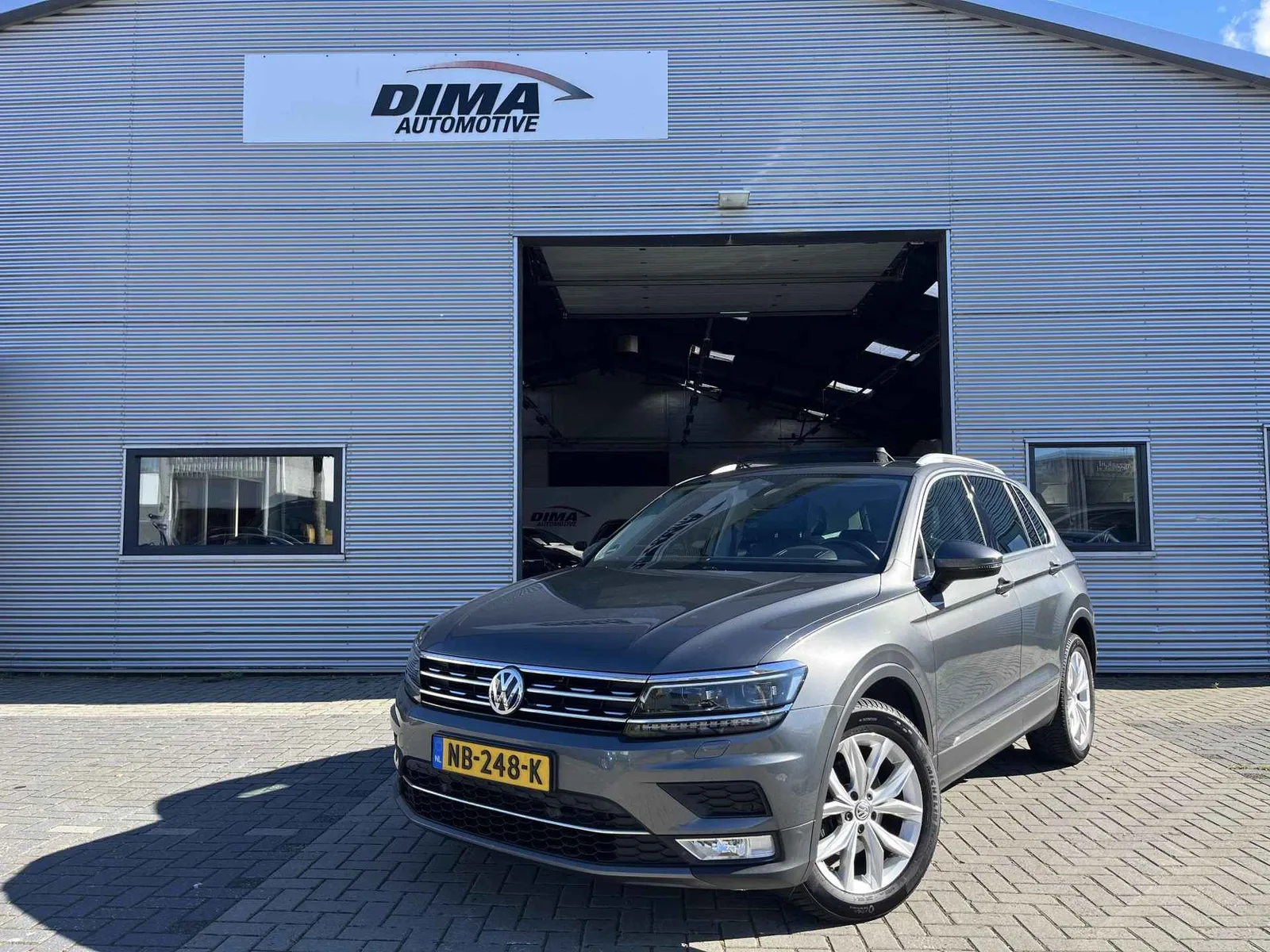 Volkswagen Tiguan (2017) — foto 1