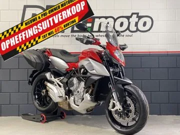 MV Agusta Stradale 800 (2025) — foto 1