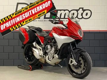 MV Agusta Turismo Veloce 800 (2016) — foto 1