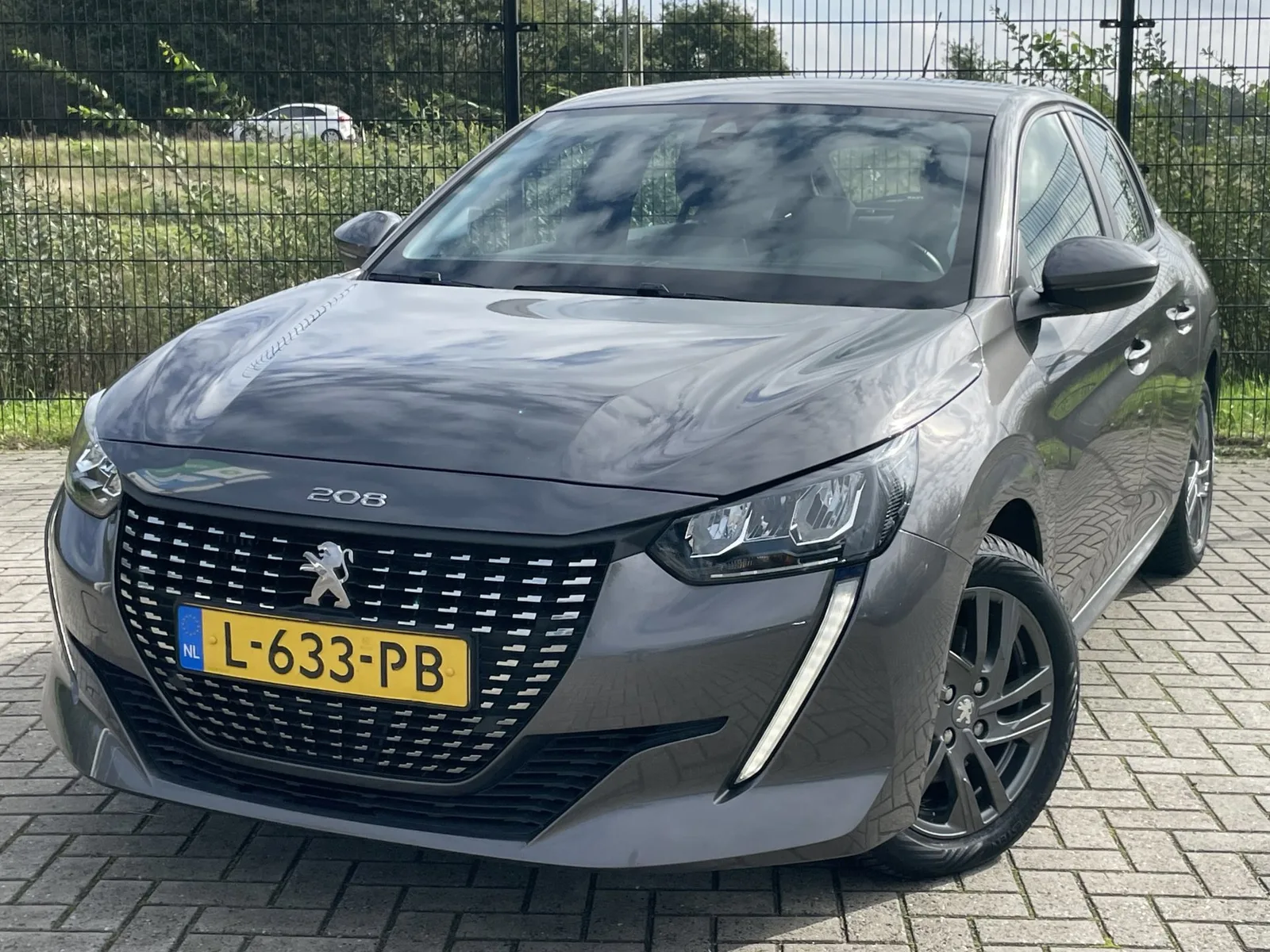 Peugeot 208 (2021) — foto 1