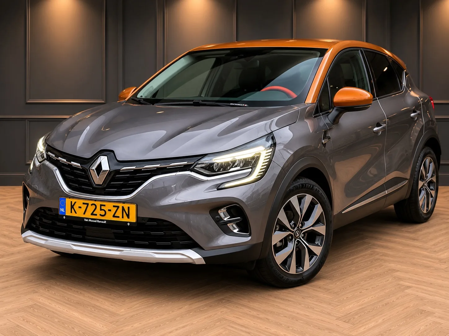 Renault Captur (2021) — foto 1