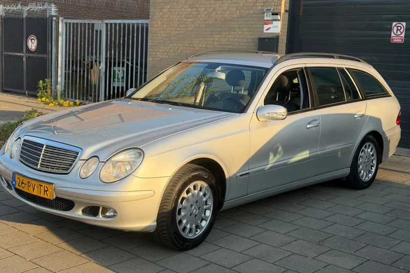 Mercedes-Benz E-Klasse (2005)