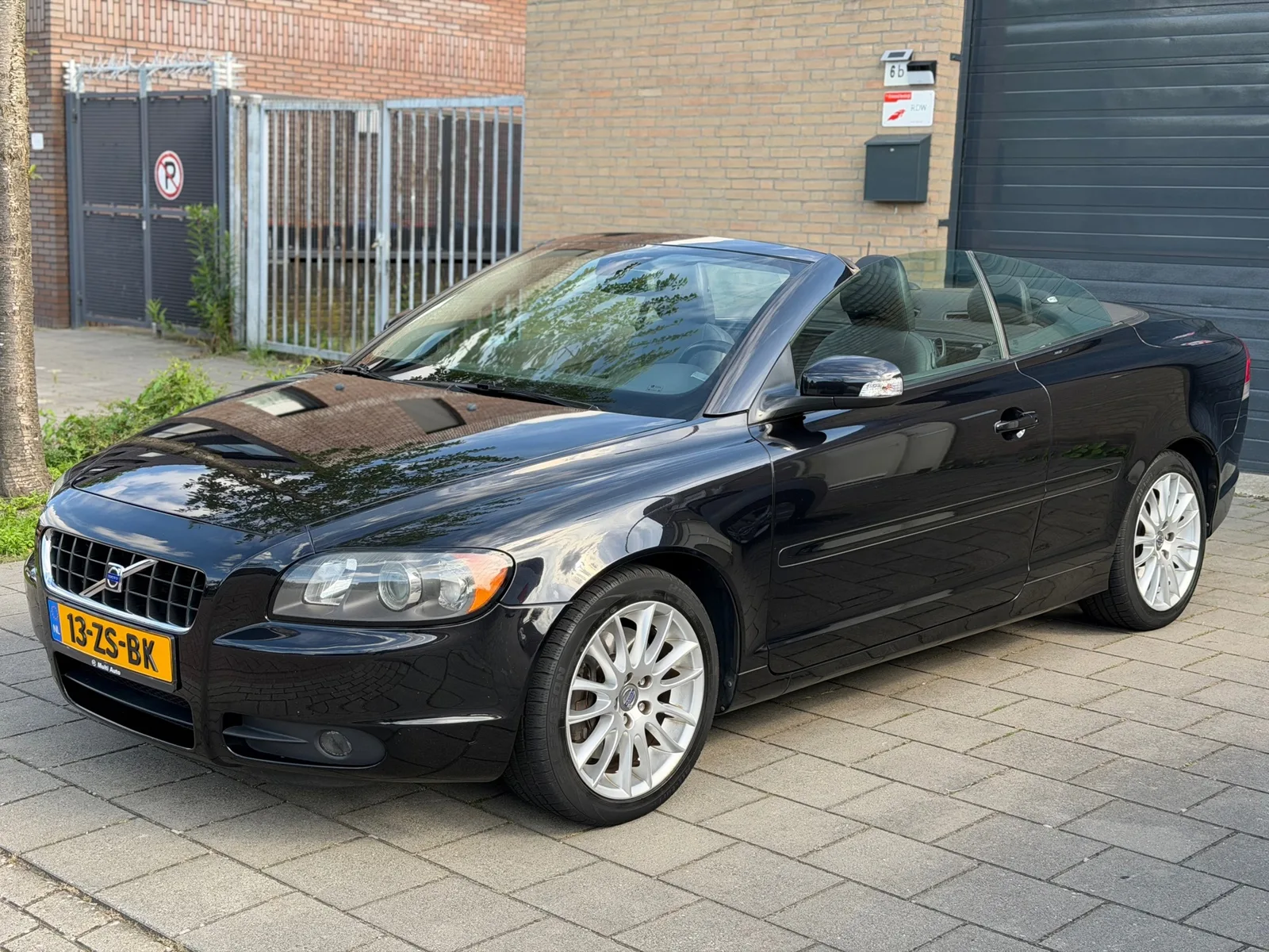 Volvo C70 (2007) — foto 1