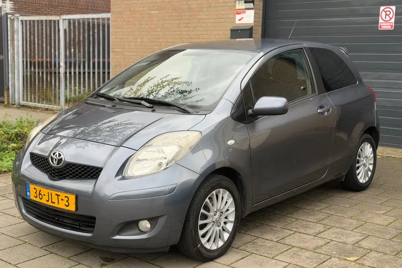 Toyota Yaris (2009)