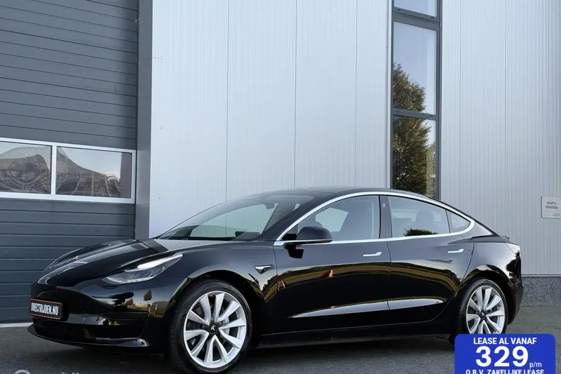 Tesla Model 3 (2019)