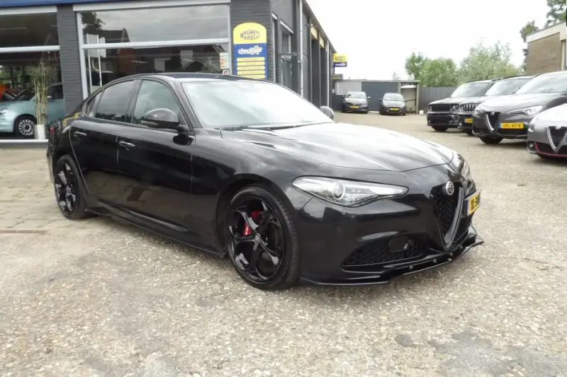 Alfa Romeo Giulia (2019)