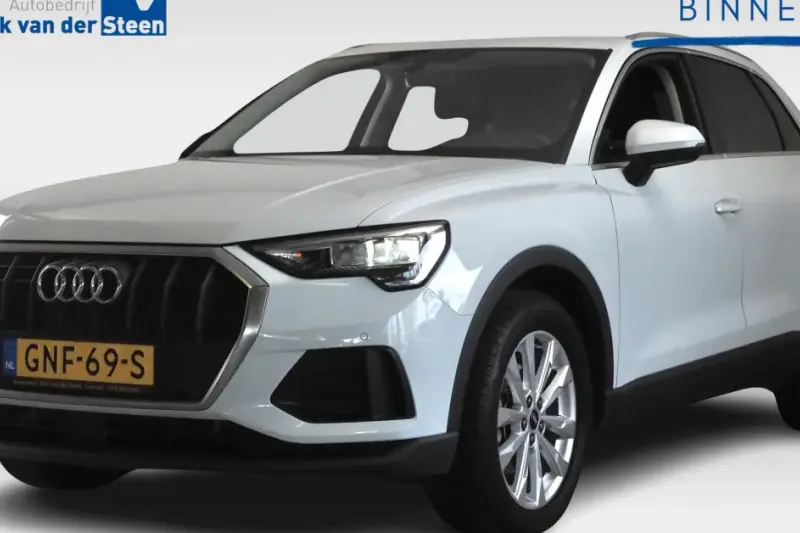Audi Q3 (2023)
