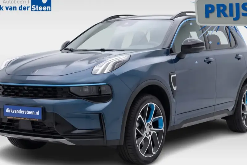 Lynk & Co 01 (2024)