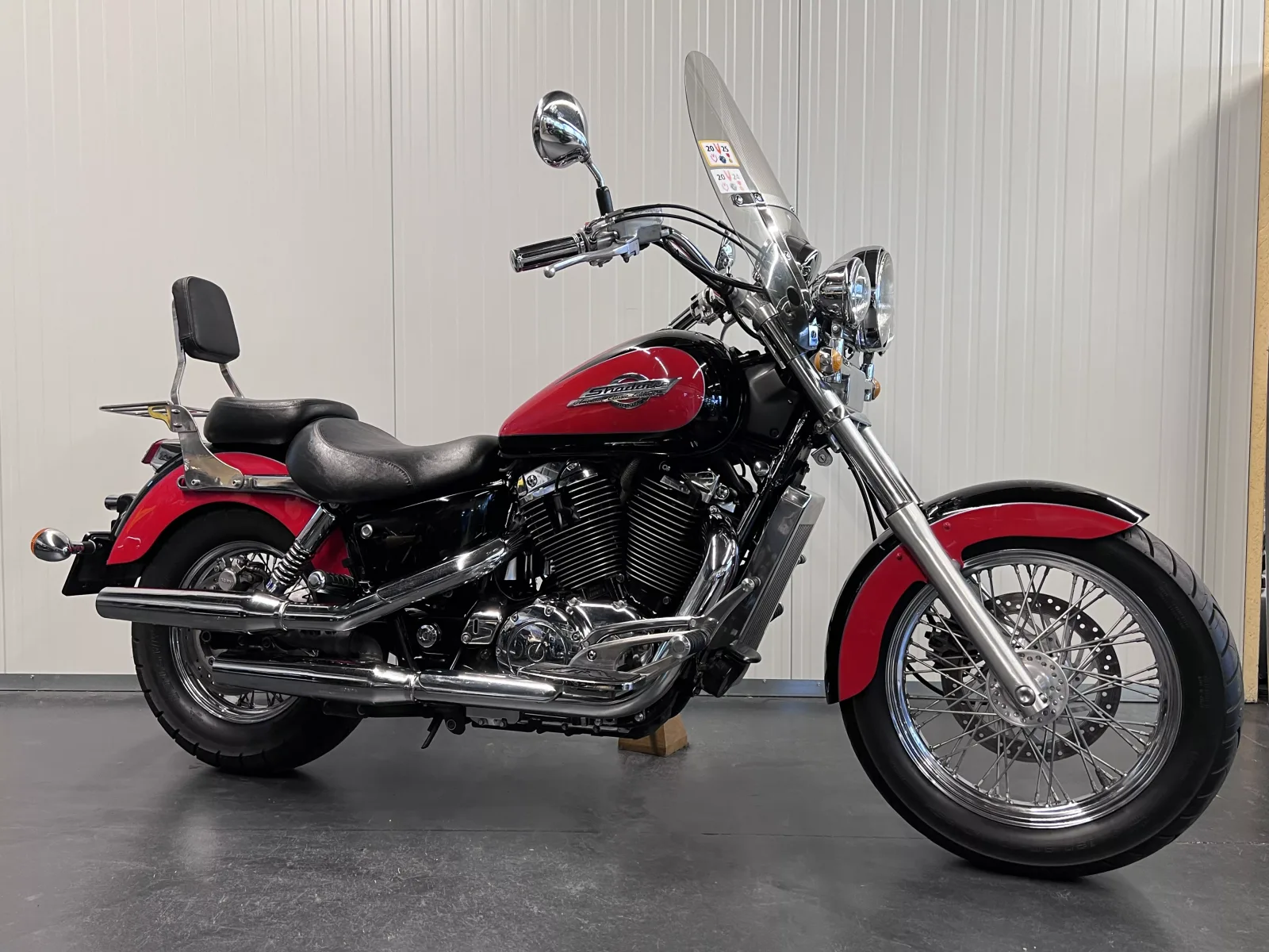 Honda VT 1100 (1995) — foto 1