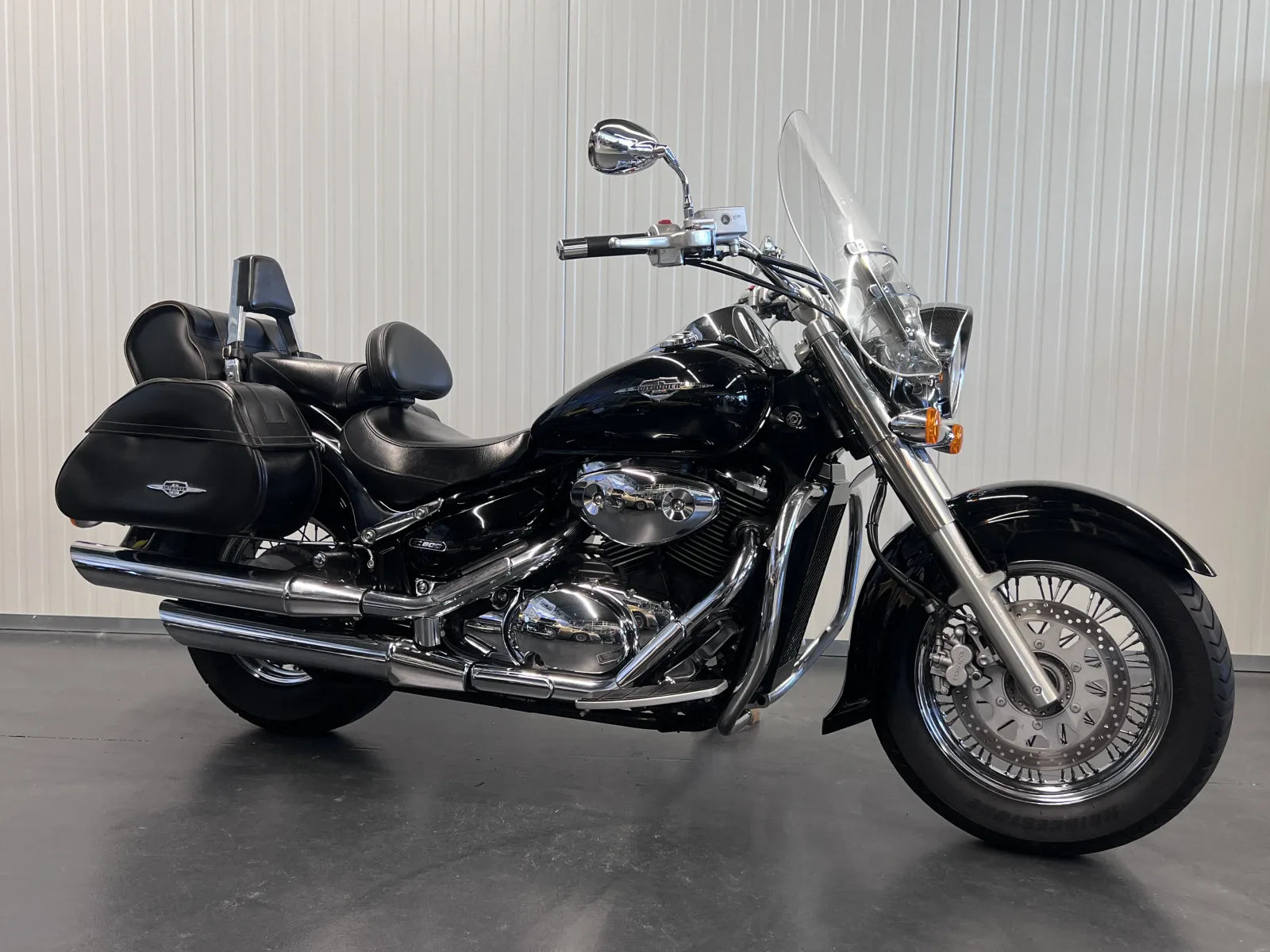 Suzuki Intruder C 800 (2008) — foto 1