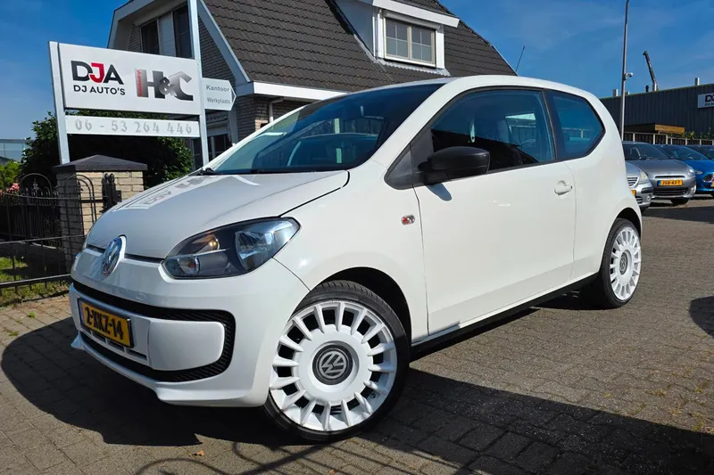 Volkswagen Up! (2012)