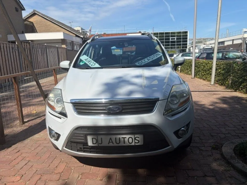 Ford Kuga (2009) — foto 1