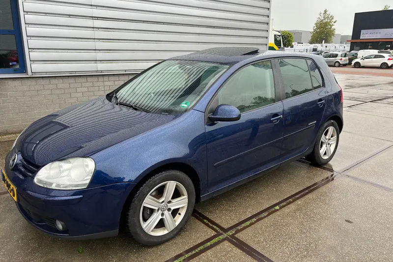 Volkswagen Golf (2008)