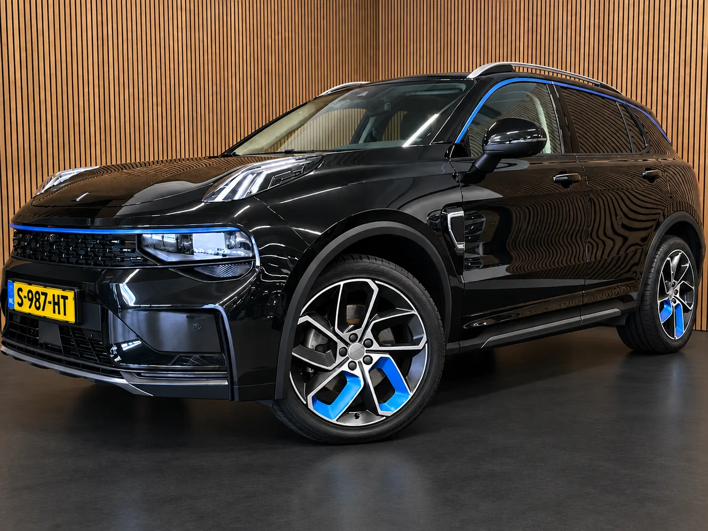 Lynk & Co 01 (2023) — foto 1