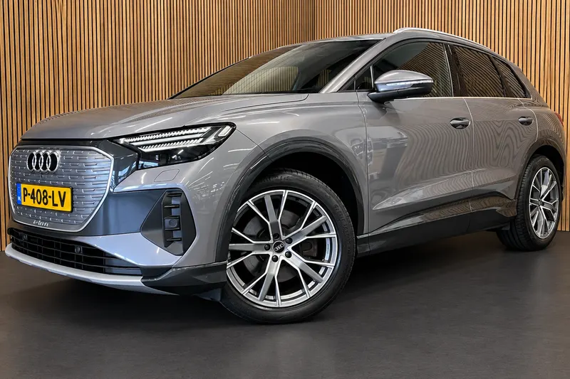 Audi Q4 e-tron (2022)