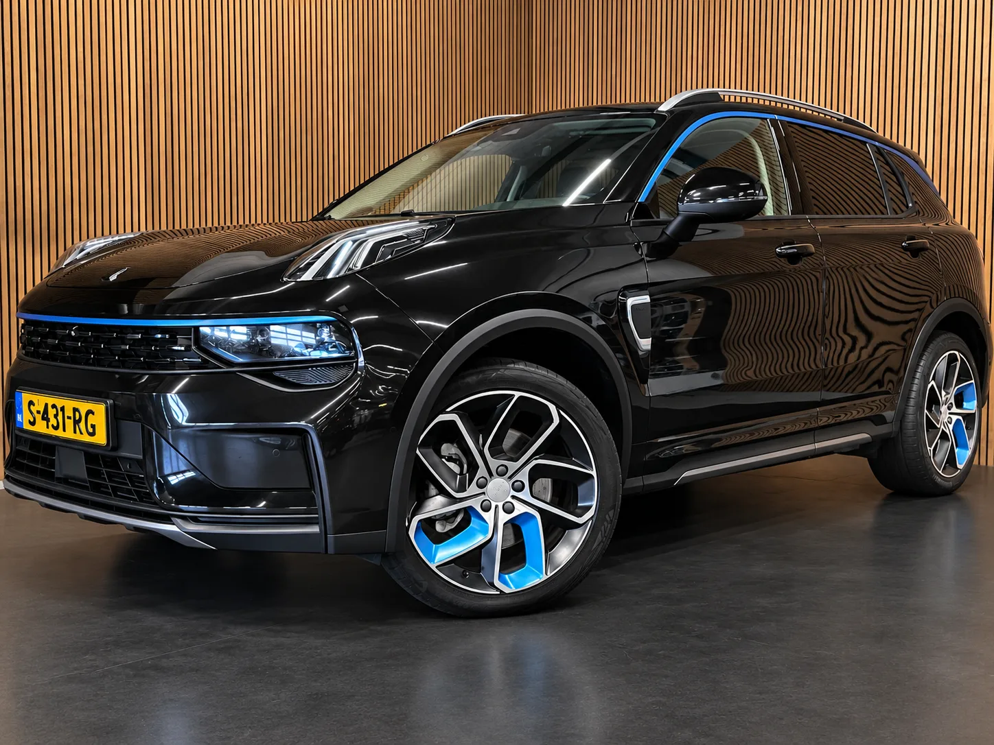 Lynk & Co 01 (2023) — foto 1