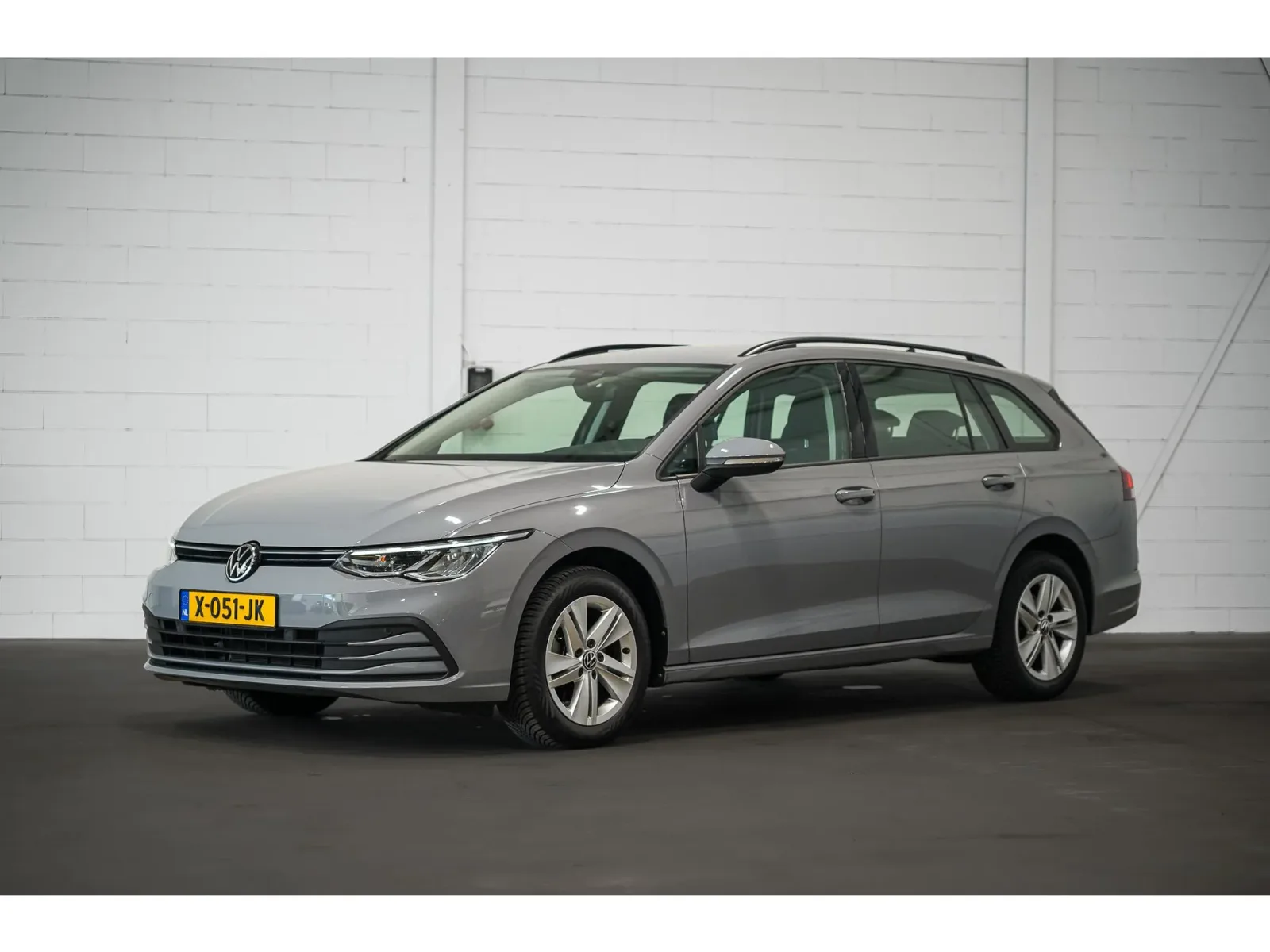 Volkswagen Golf (2022) — foto 1
