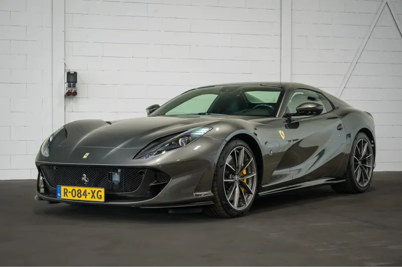 Ferrari 812 GTS (2022)