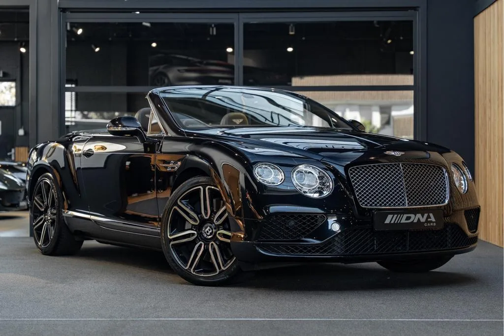 Bentley Continental GTC (2017) — foto 1