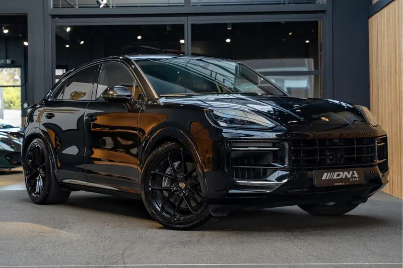 Porsche Cayenne Coupé (2024)