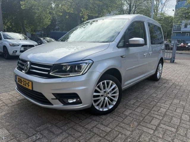 Volkswagen Caddy (2015) — foto 1