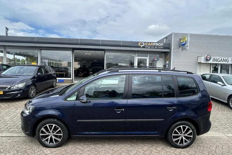 Volkswagen Touran (2014)