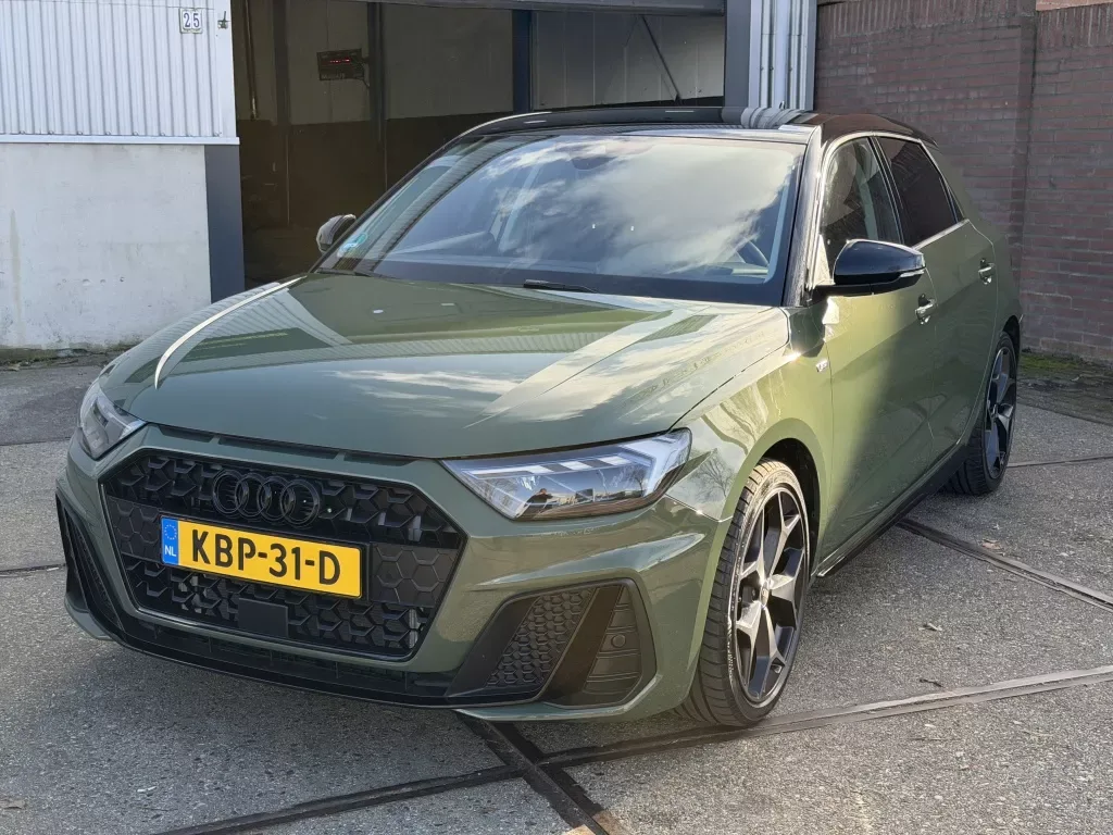 Audi A1 (2024) — foto 1