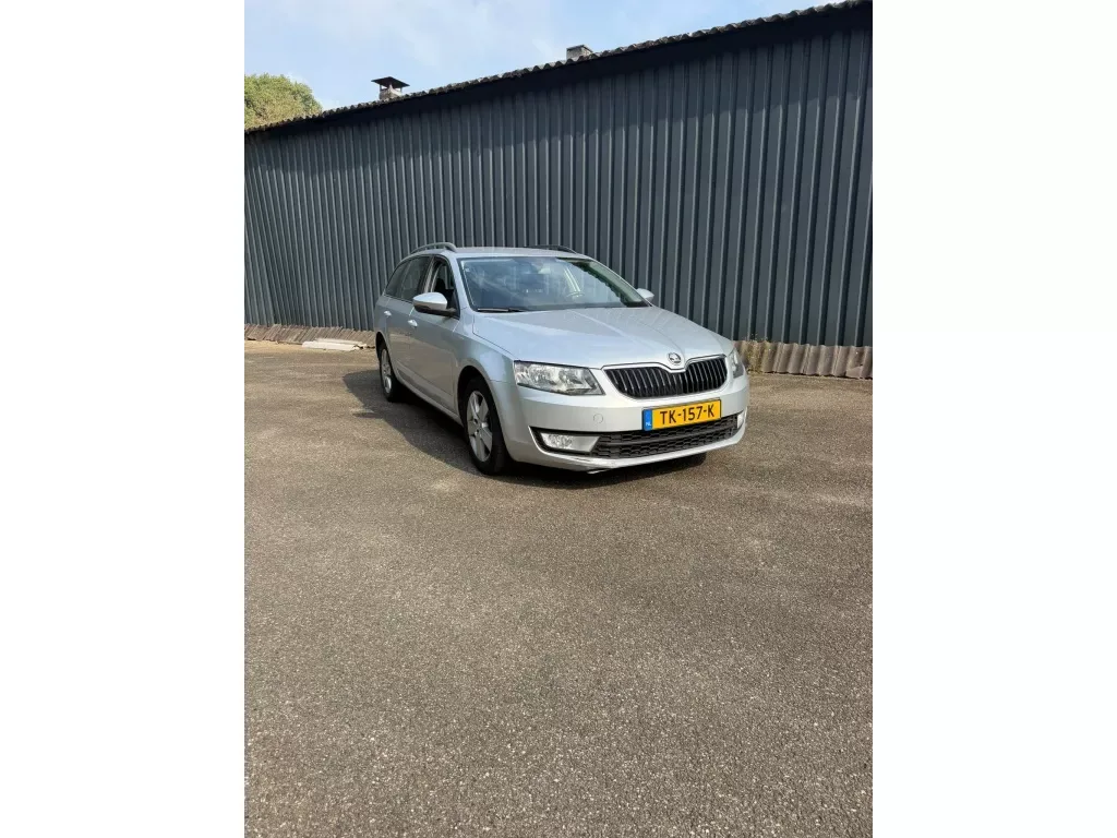 Škoda Octavia (2016) — foto 1