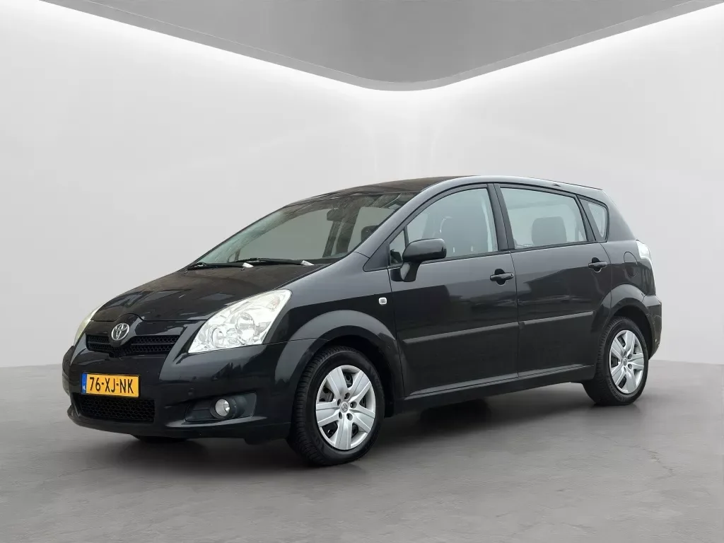 Toyota Verso (2007) — foto 1