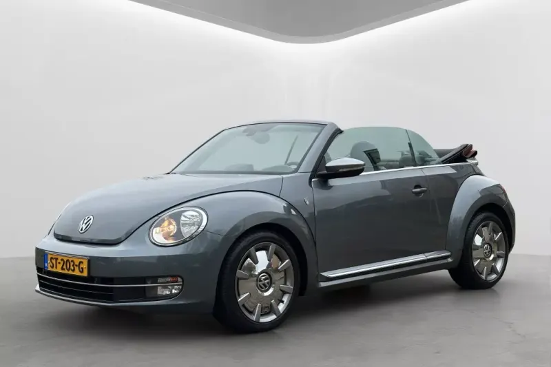 Volkswagen Beetle (2016)