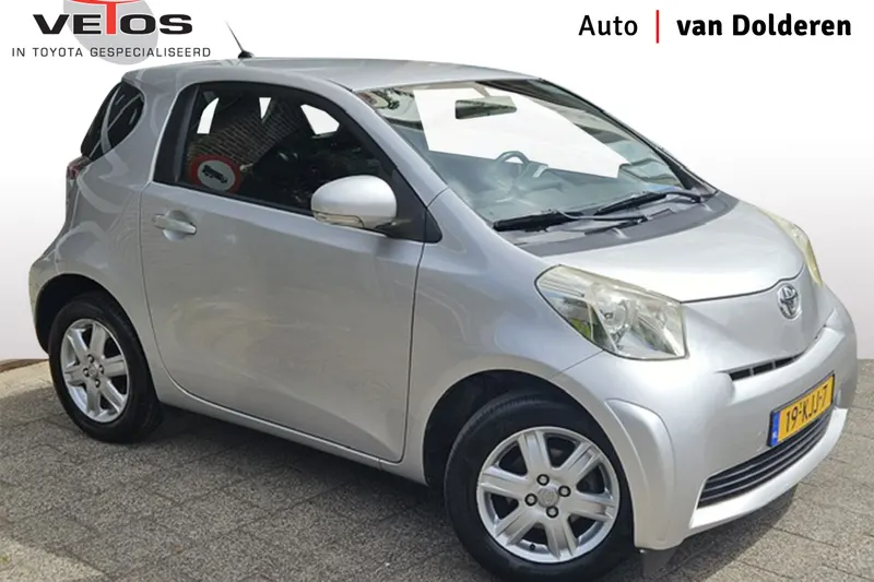 Toyota IQ (2009)