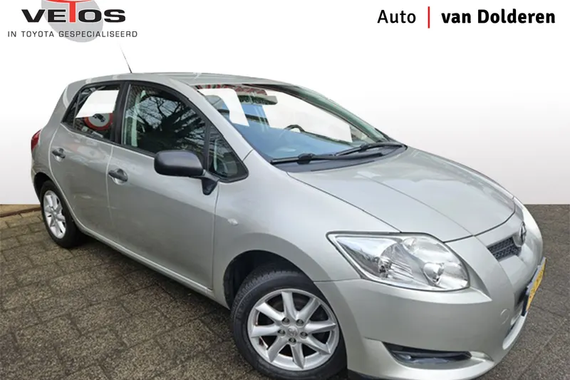 Toyota Auris (2008)