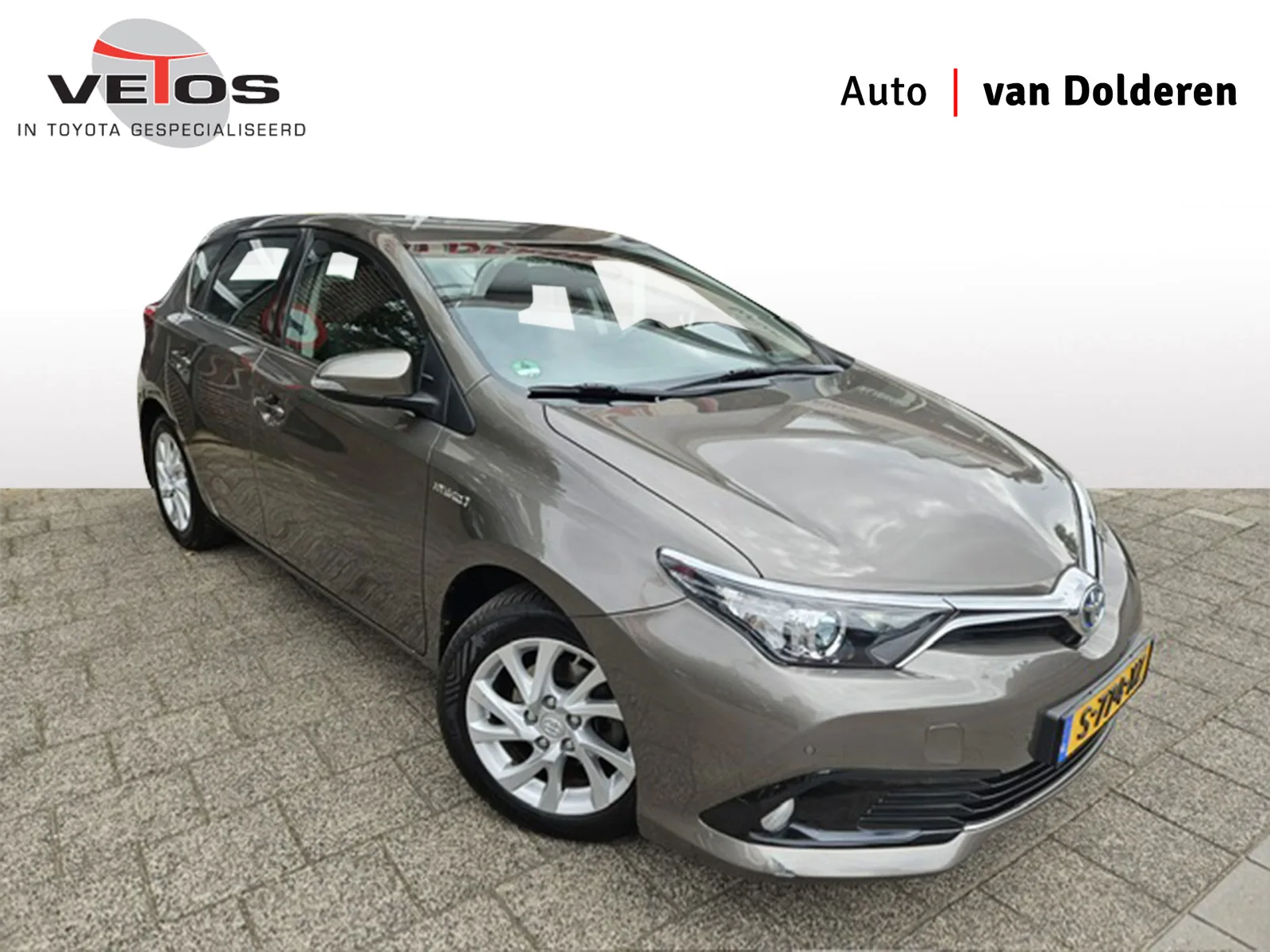 Toyota Auris (2019) — foto 1