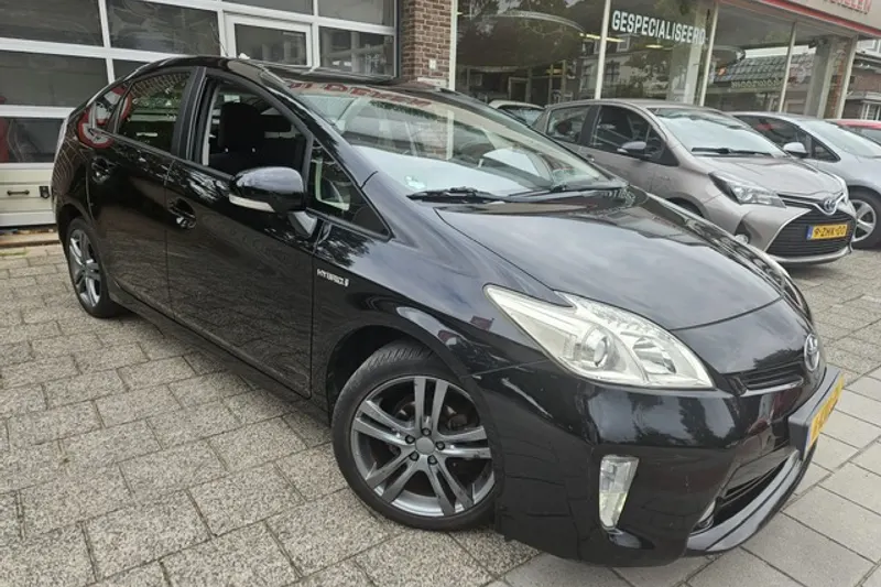 Toyota Prius (2013)