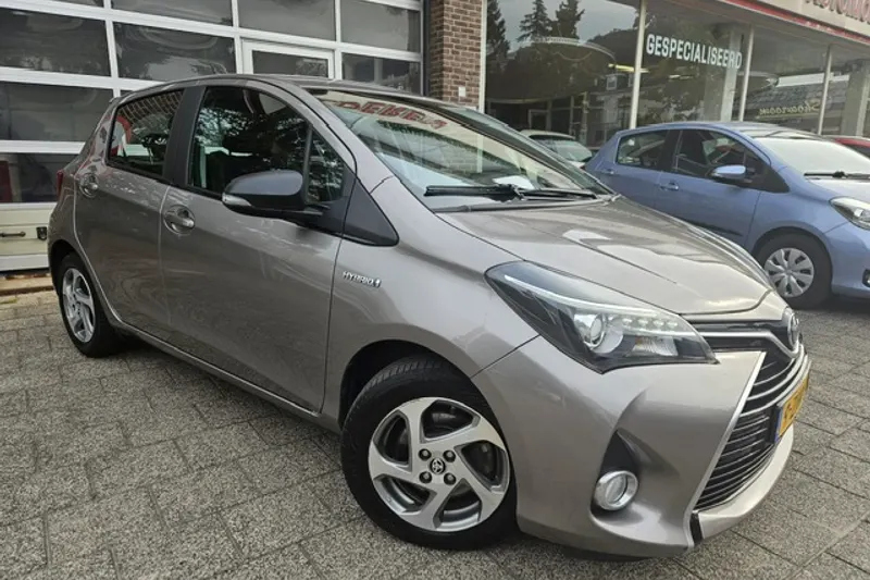 Toyota Yaris (2015)